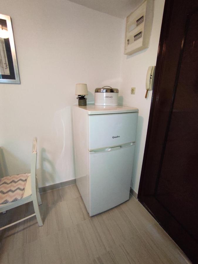 Bellus Apartment-Completely Renovated Split Exterior photo